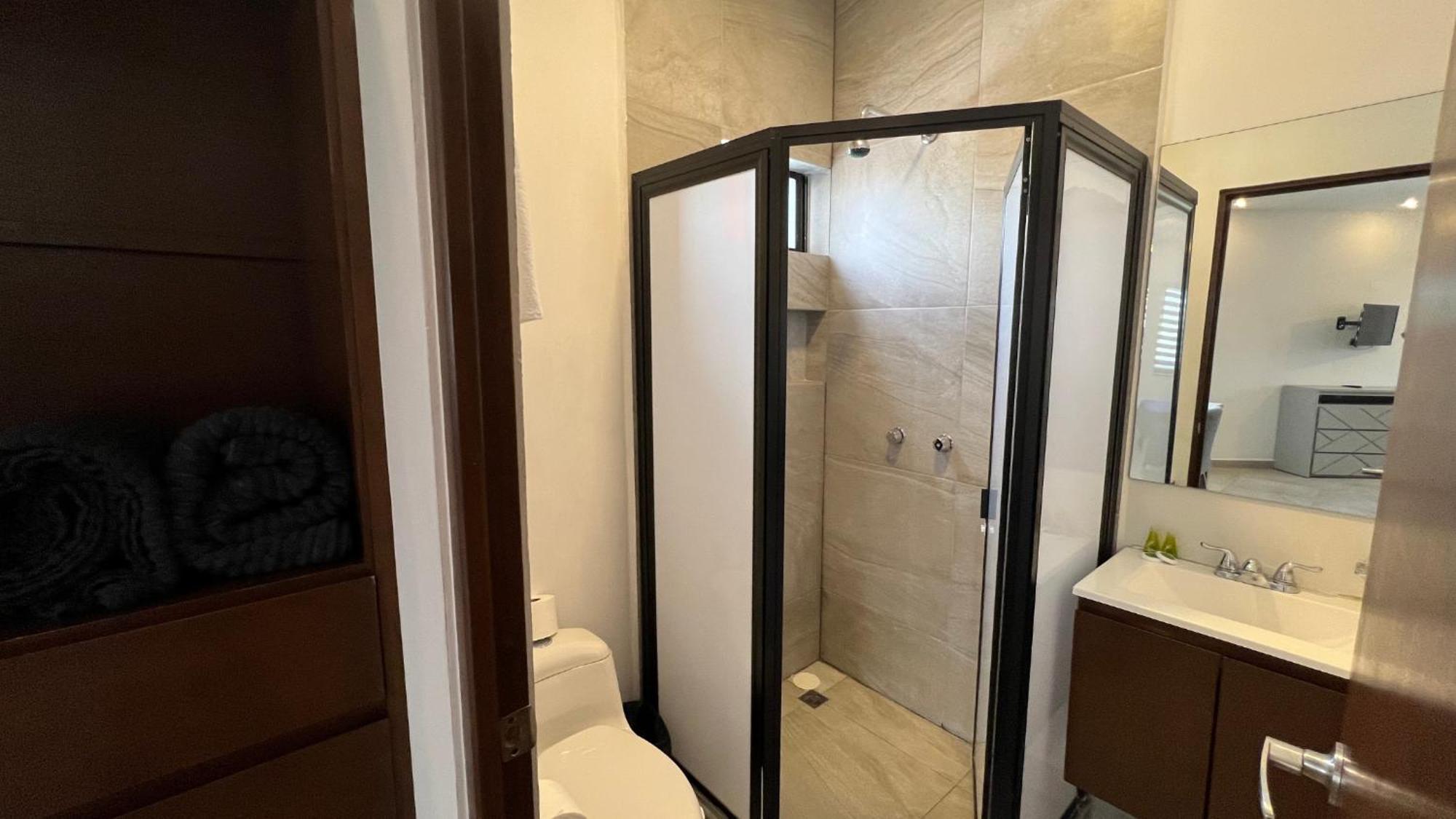 Hotel Plazuela Cadereyta Jiménez エクステリア 写真