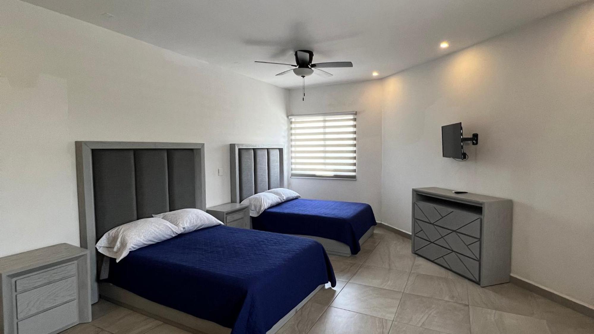 Hotel Plazuela Cadereyta Jiménez エクステリア 写真